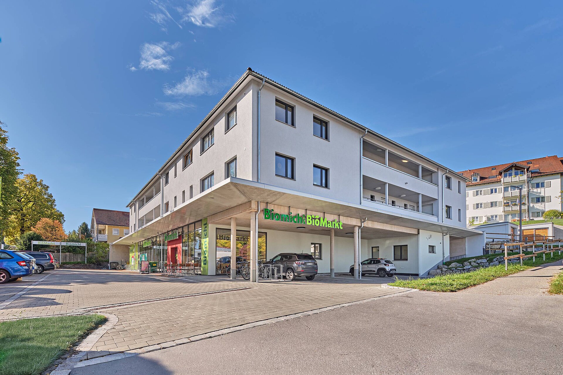 Mehrfamilienhaus