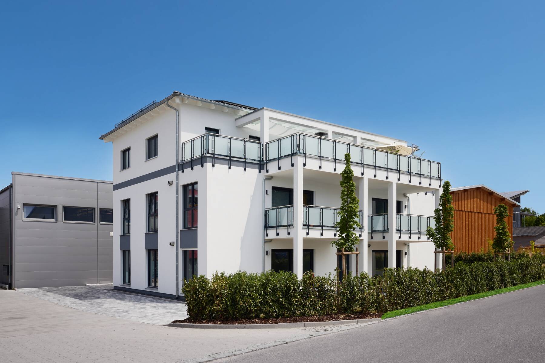 dreigeschossiges Mehrfamilienhaus Mehrfamilienhaus